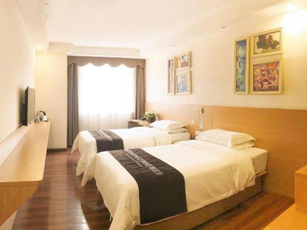 T Social Hotel Guangzhou Railway Station Branch Exterior photo